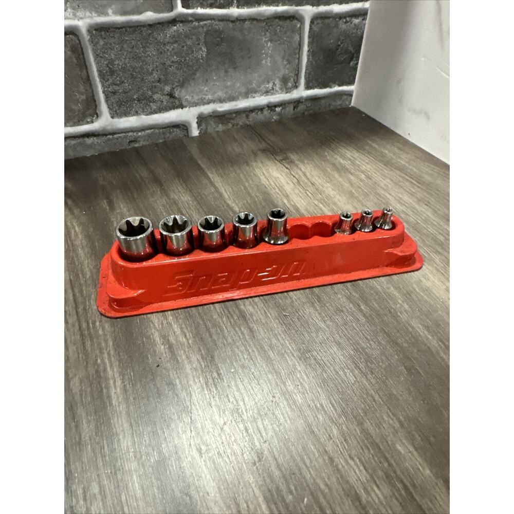 Snap On 8pc Inverted Torx Socket Set, 1/4 And 3/8” Drives Missing 2